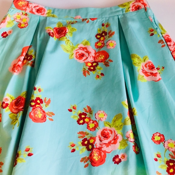 Matilda Jane Dresses & Skirts - Matilda Jane Natural Beauty Skirt Size Large